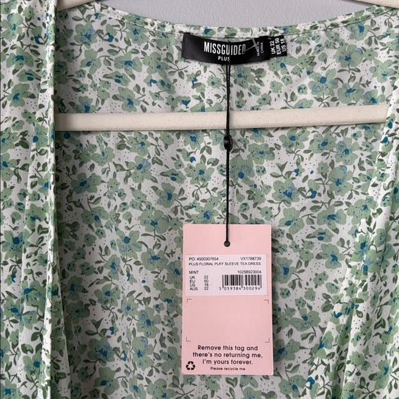 Missguided floral wrap puff sleeve tea dress NWT - Picture 2 of 8
